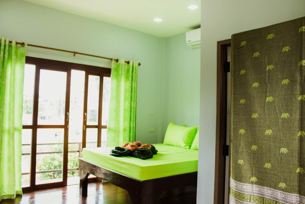 Ban Klong Srabua Hotell Ayutthaya Eksteriør bilde